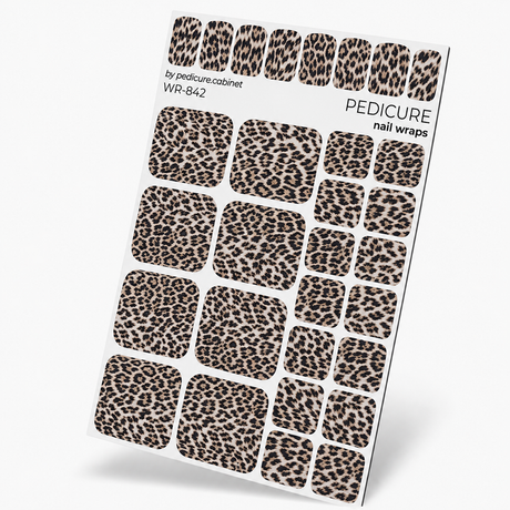 WR-842 - Pedicure Leo. Small delicate